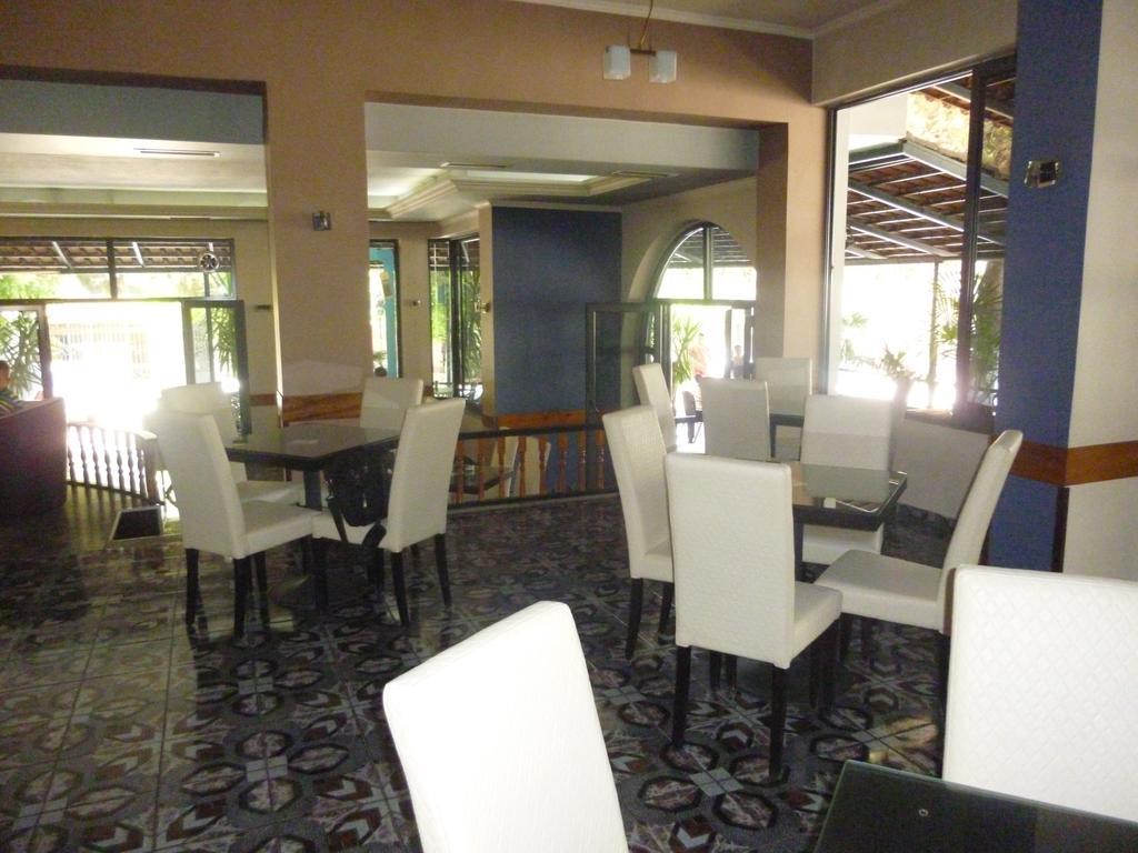 Joy Hotel Saranda Kültér fotó