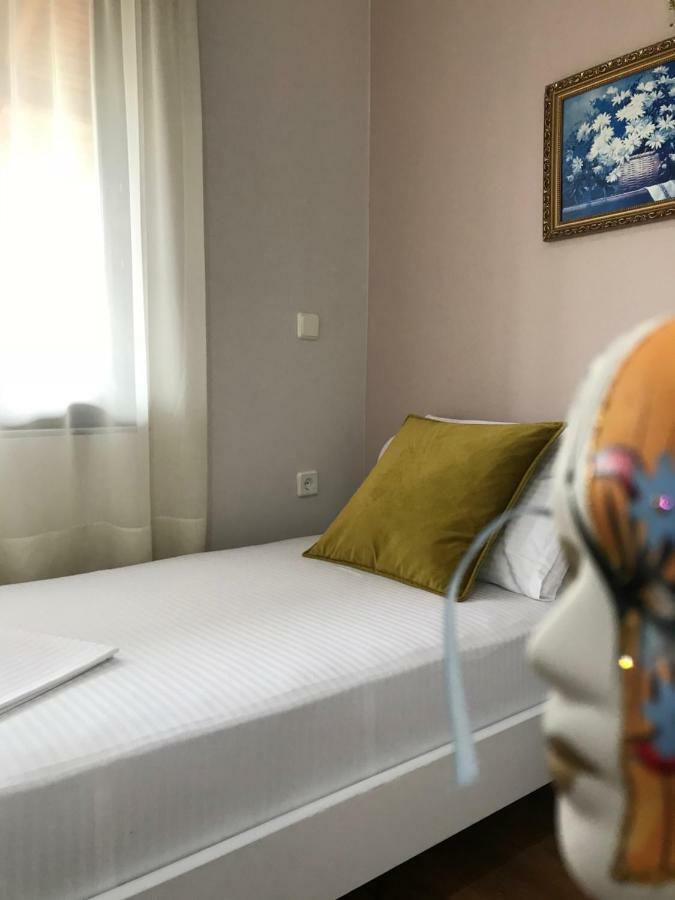 Joy Hotel Saranda Kültér fotó