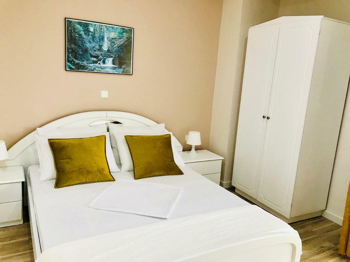 Joy Hotel Saranda Kültér fotó